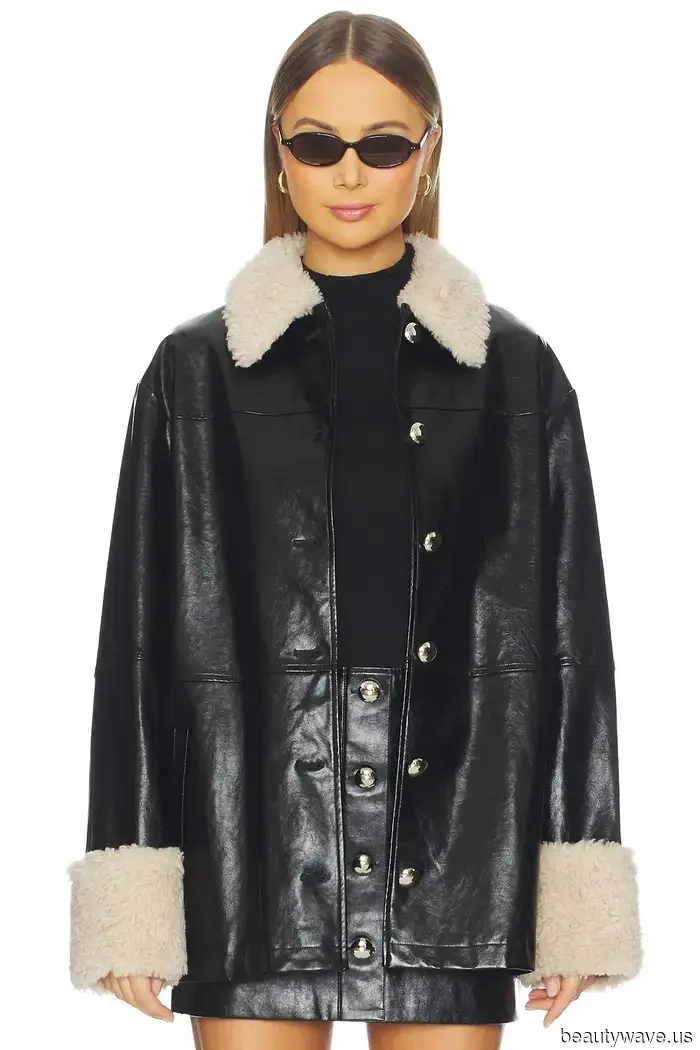 15 coole Denim-Outfit-Ideen, um dich durch die ersten Tage des Winters zu bringen