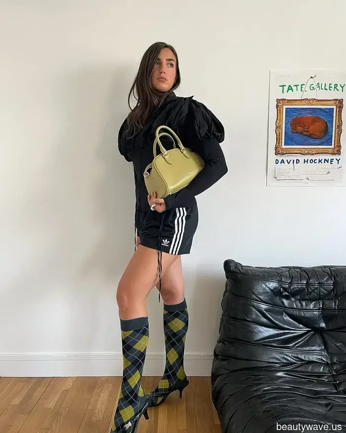 The Under-$10 Piece That Will Rule This Winter's Trendiest Outfits