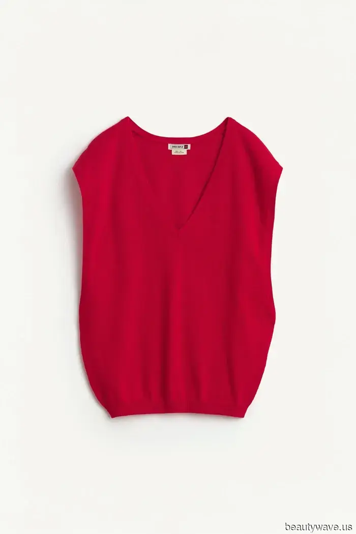 I Rarely Wear Color, But This Surprising Combination Is Making Me Abandon Neutrals.