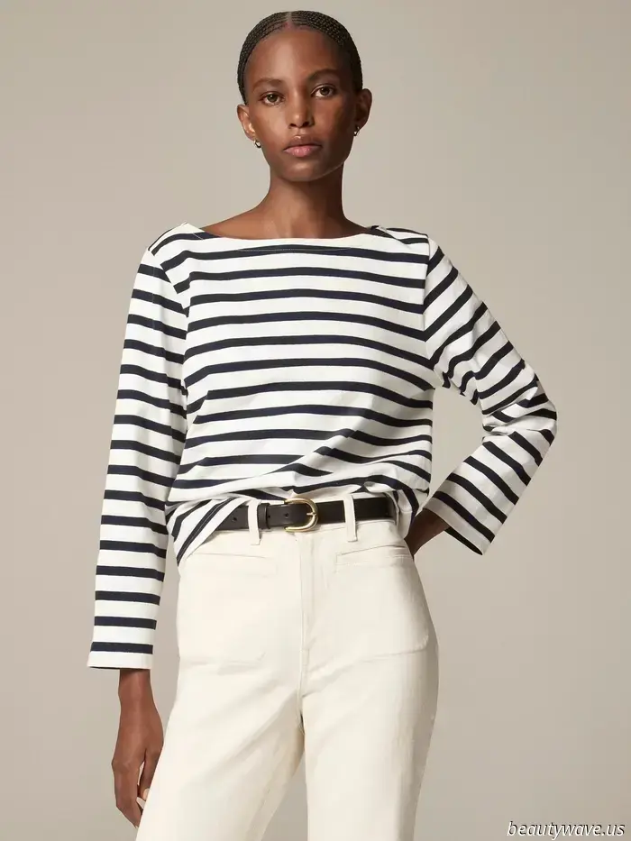 My friend tells me I appear *so wealthy* when I wear spring outfits featuring these 6 essential items.