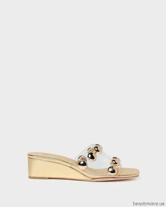 Don’t let flip-flops know, but they’re beginning to feel rather "repetitive"—I’m opting for these 6 summer styles instead…