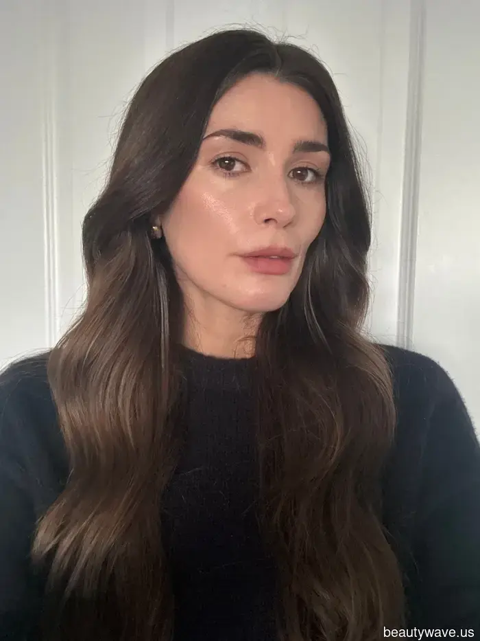 Hailey Bieber has persuaded me to start wearing brown lipstick once more—here are the shades I would genuinely suggest.