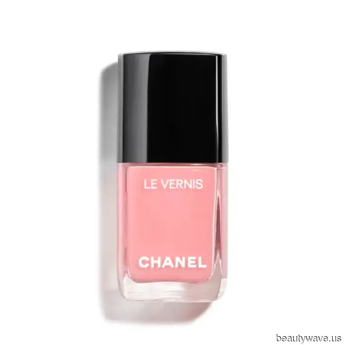 Ich liebe auffällige Sommer-Maniküren&mdash;Diese 8 Chanel-Nagellackfarben schreien "Chic!"