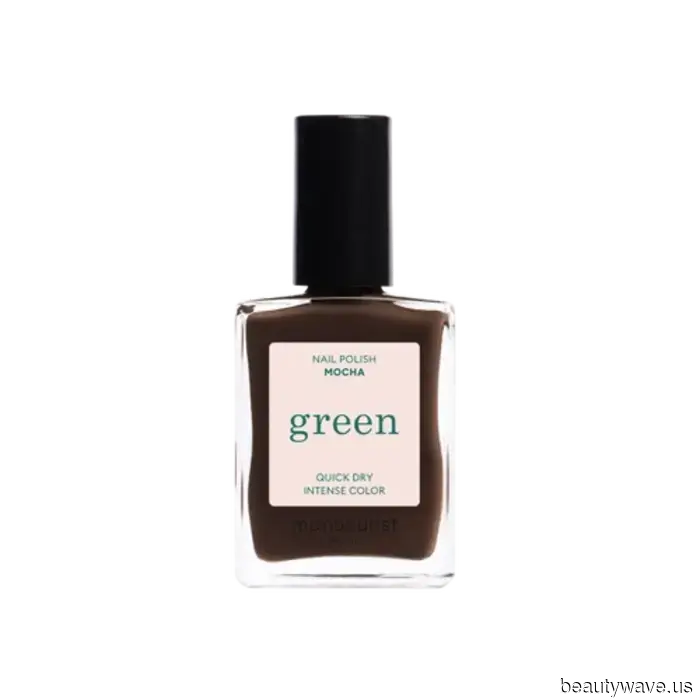 Aviso: Cada neoyorquino elegante ya está usando esta tendencia de manicura de aspecto lujoso.