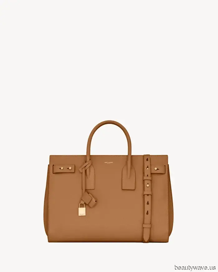 So che hai un gusto classico se stai portando questa borsa senza tempo.