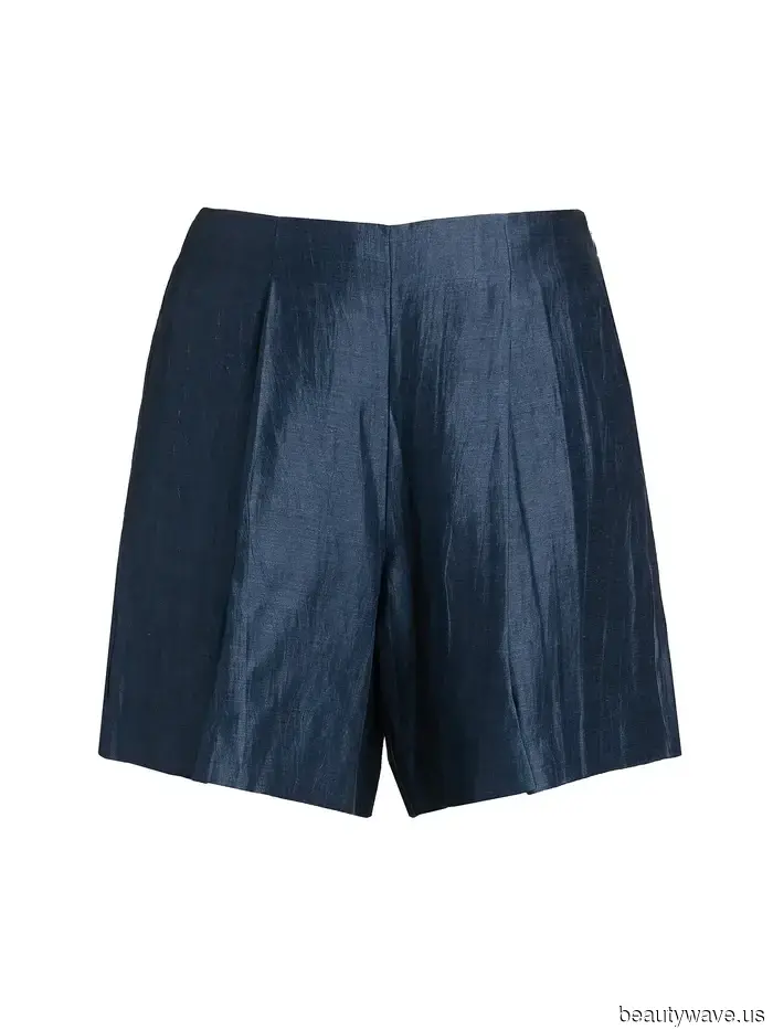 Apologies, Lace-Trimmed Shorts—This Trend for Fancy Shorts Is More 2026.