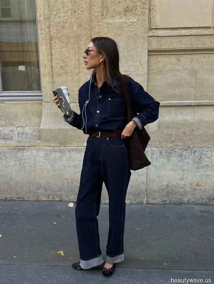 Confirmed: These Are the Flat Shoes Style Icons Are Pairing with Jeans and Skirts This Spring.