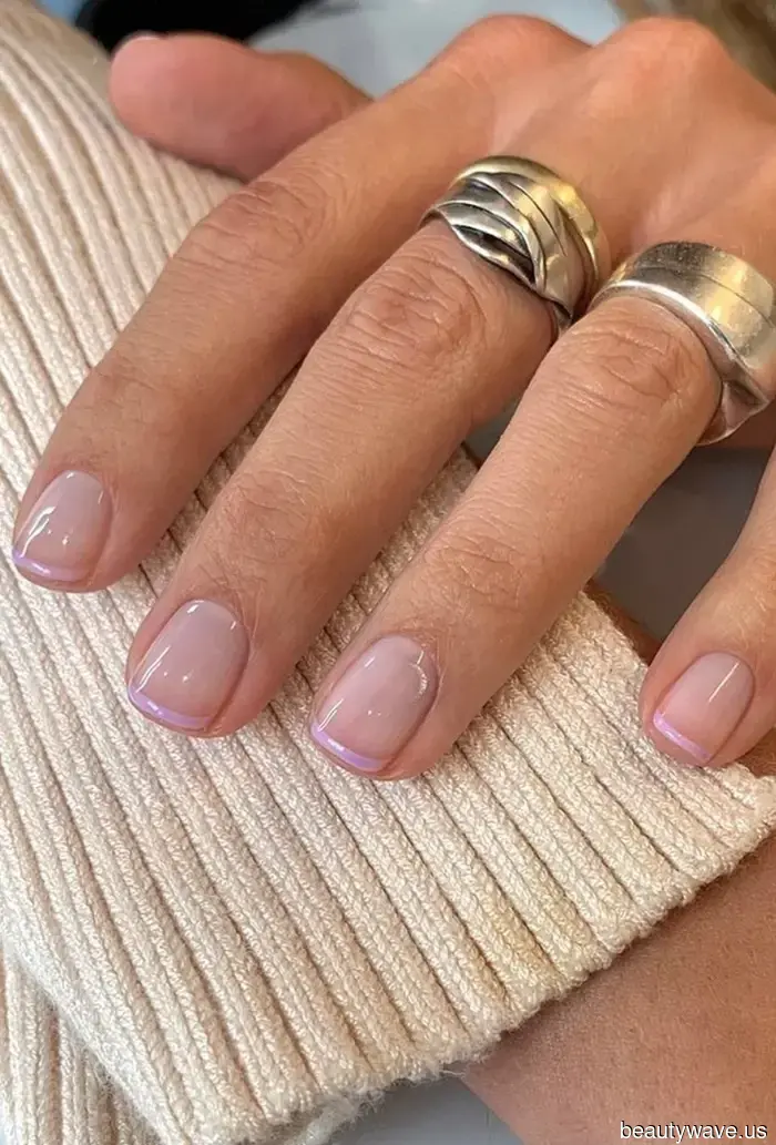 La prima manicure di tendenza dell'autunno è qui, ed è ancora più chic di quanto ti aspetteresti.