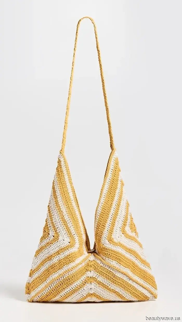 Non sono borse tote di base&mdash;Questa è la tendenza delle borse estive più cool che le persone alla moda stanno portando.