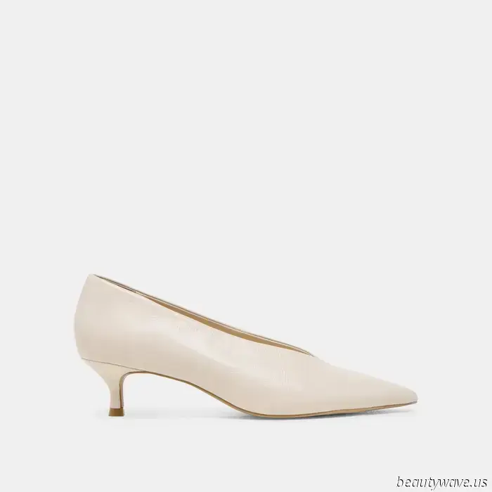 Attention: This Stylish Shoe Trend Will Take Over Sandals in Just 3 Weeks.