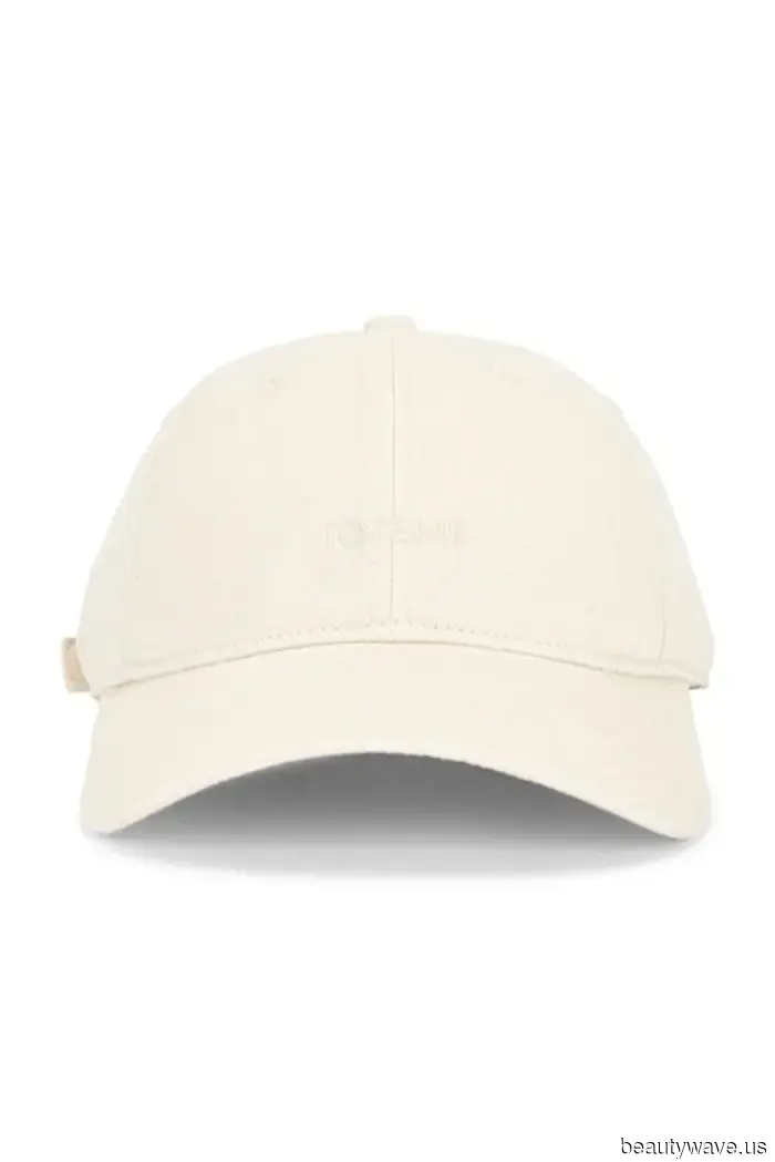 Presenting: The Perfect 10-Piece Summer Travel Wardrobe for 2026