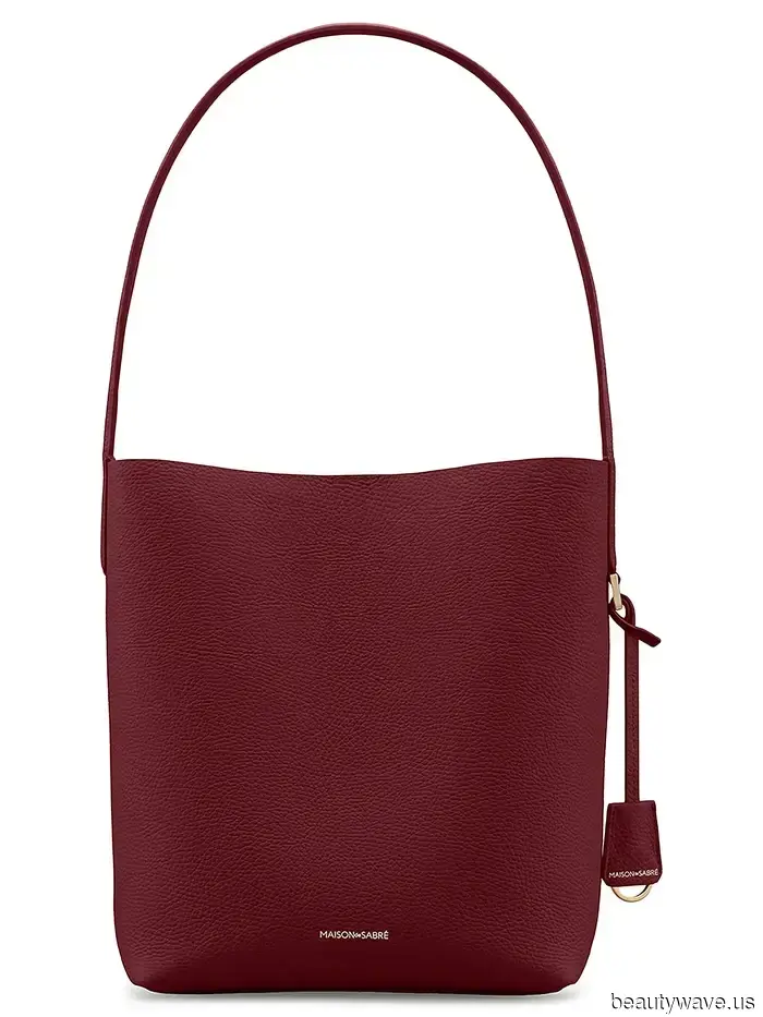 Se ami un mix alto-basso, devi vedere queste giacche, scarpe e borse da $30 a $1000.