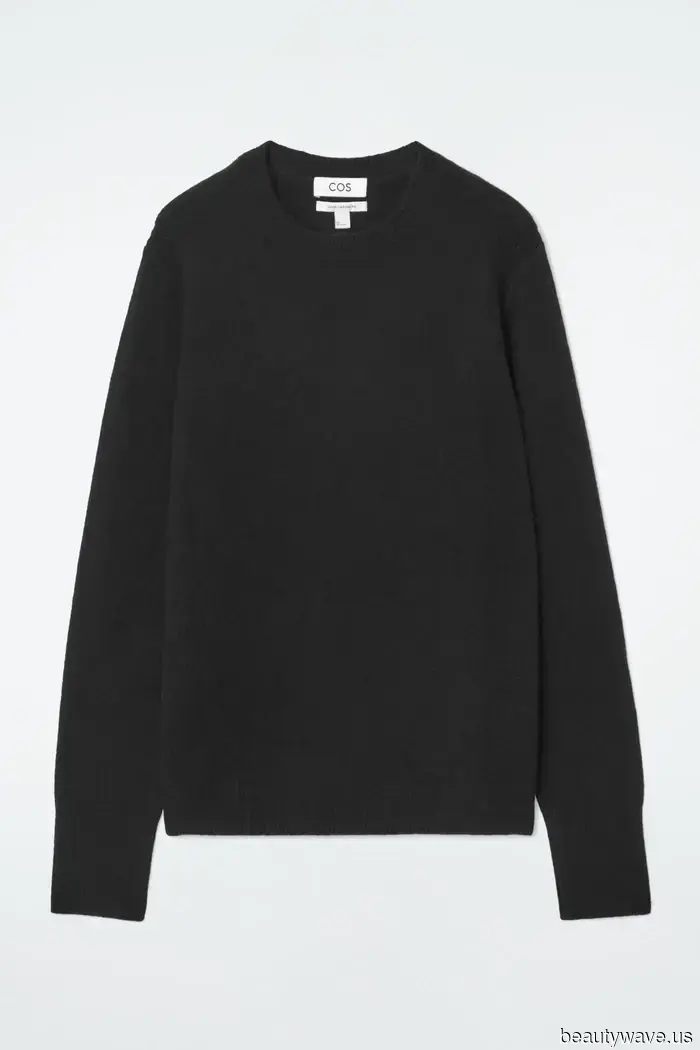 Step Aside, Black — This Is the Skirt Color You Should Wear to Get Compliments When You’re Out and About.