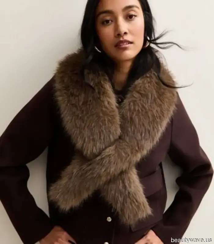 My friend inquired about how I manage to dress stylishly in such cold weather—these 7 chic pieces are the key.