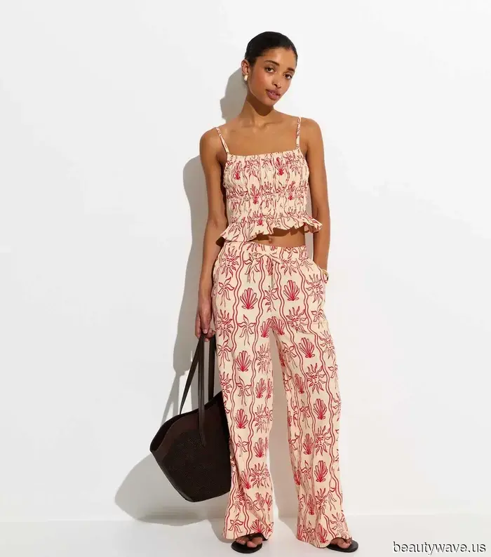 Soy una Editora de Moda Minimalista, Pero Estas Tendencias de Estampados Merecen Cambiar los Pantalones Negros.