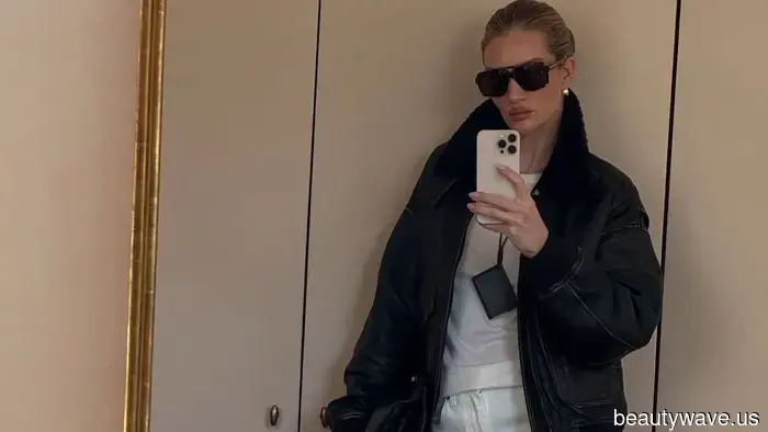 These combinations of jeans and sneakers are considered "out," but these options feel very much like 2026.