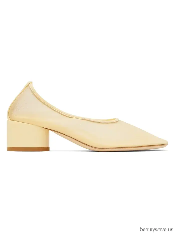 What the Editors at Who What Wear Shared as Their Top 25 Fashion Finds This Month