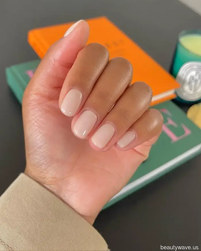 From Soft Petals to Moist Grass Blades—April's Popular Nail Shades Capture the Essence of Spring Foliage