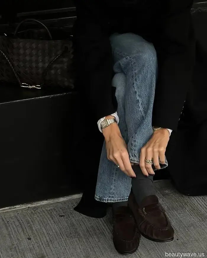 6 Fall Trends That Transform Basic Jeans into a Stylish Statement