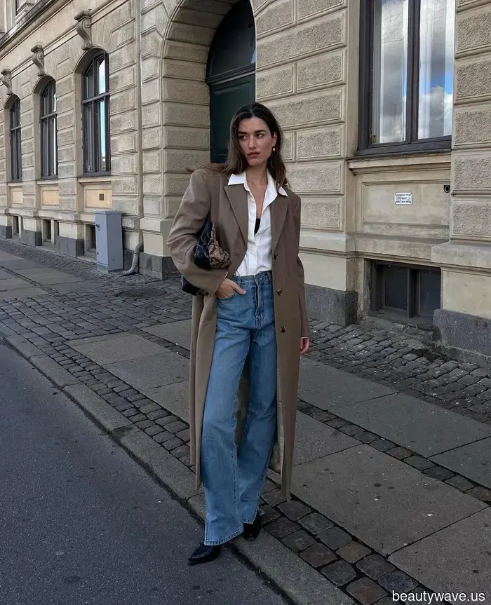 6 Fall Trends That Transform Basic Jeans into a Stylish Statement