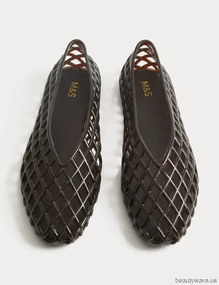 Questa scarpa divisiva degli anni '90 è l'unica tendenza su cui Millennials e Gen Z possono concordare