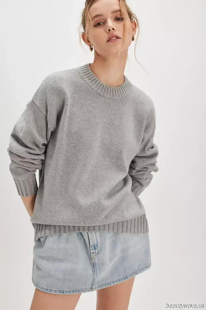Non mettere via ancora i tuoi maglioni — le persone di moda più eleganti li stanno riutilizzando nel modo più chic per l'estate