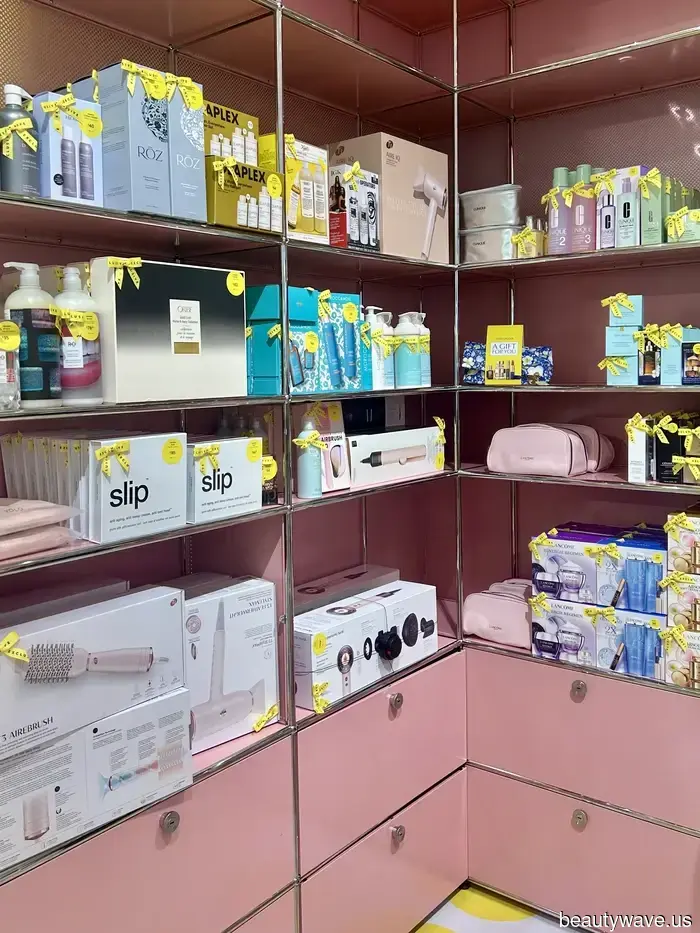 Sono andato al flagship di Nordstrom a New York per fare shopping durante la vendita dell'anniversario&mdash;Ecco tutto ciò che ho provato e amato