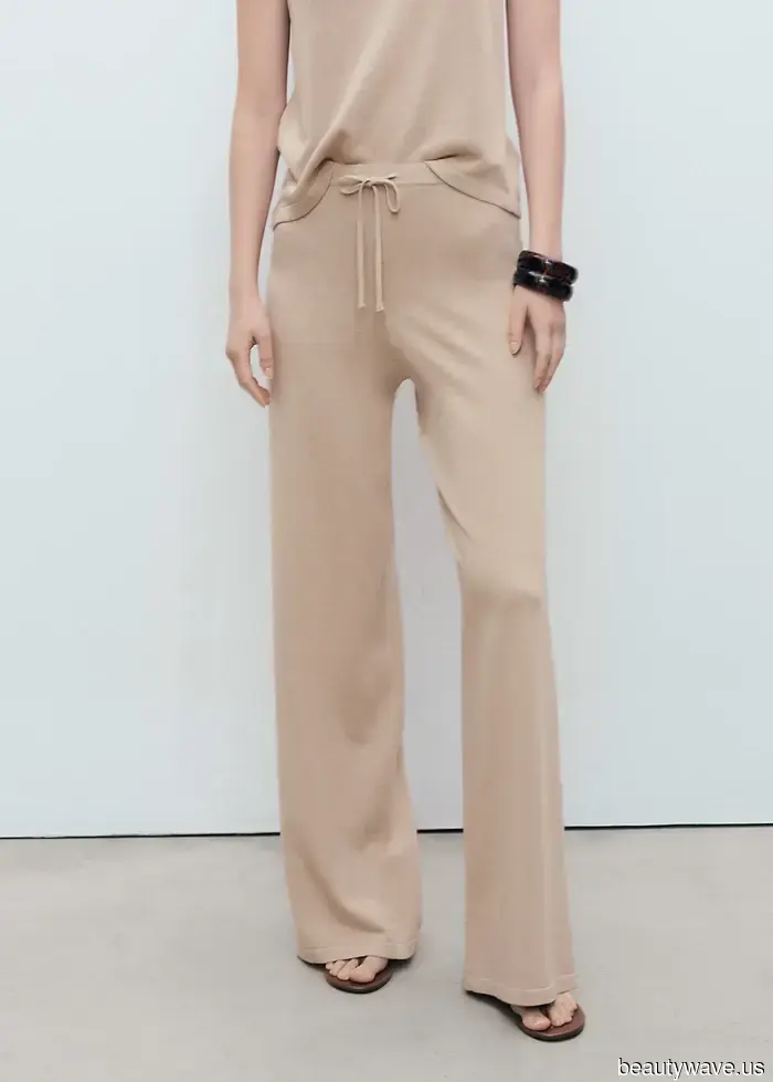 Lily Collins ha appena indossato la tendenza delle scarpe flat di lusso che rende i pantaloni da lounge eleganti invece di pigri.