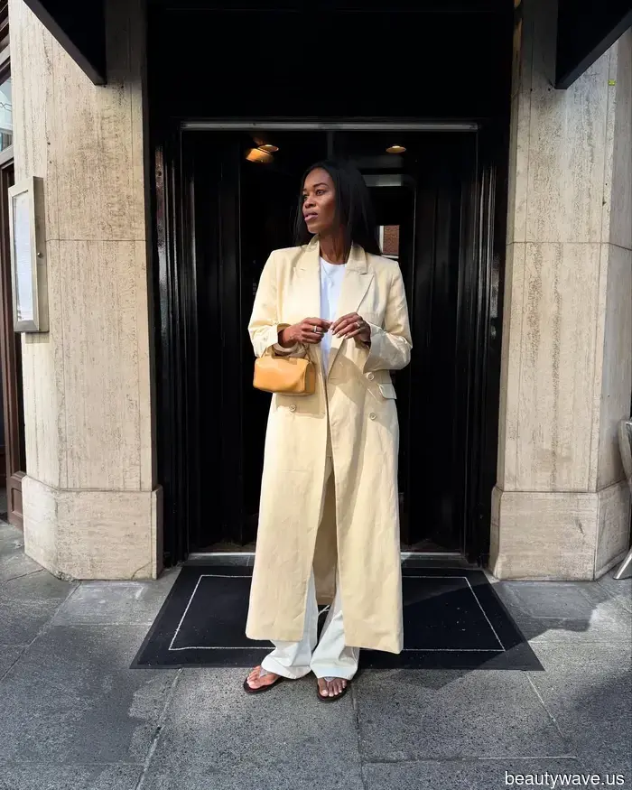 6 Popular Summer Handbags That Declare "Exactly—I'm In the Know"