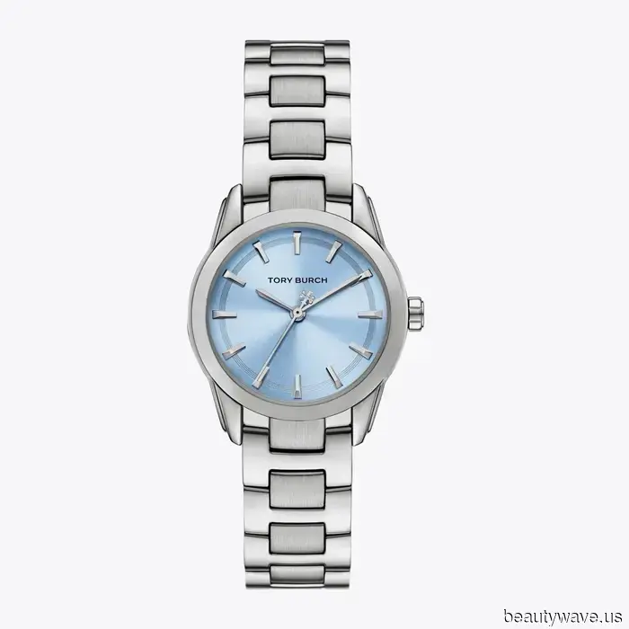 As a Shopping Director, I believe these 40 fall items will elevate the style of any closet.