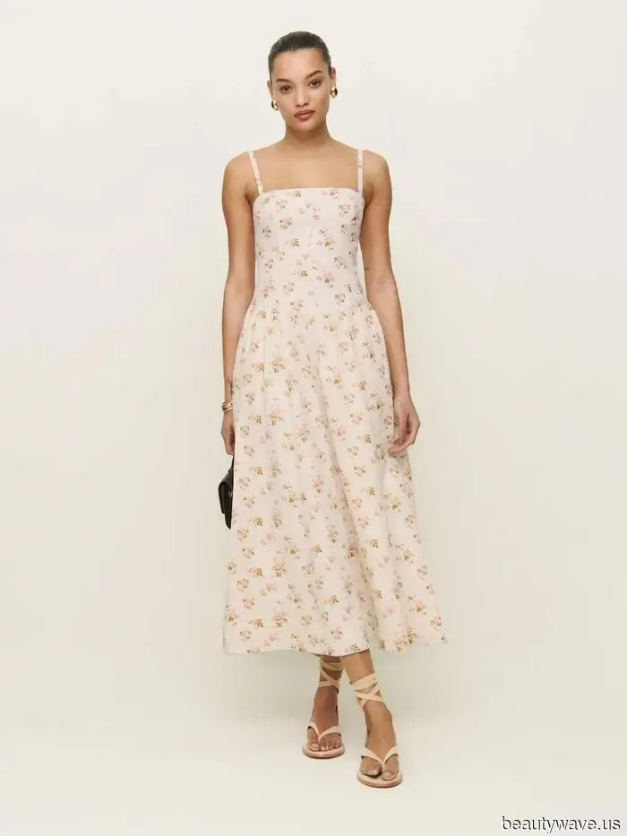 Every stylish girl you know already has these fall items on their wish lists.