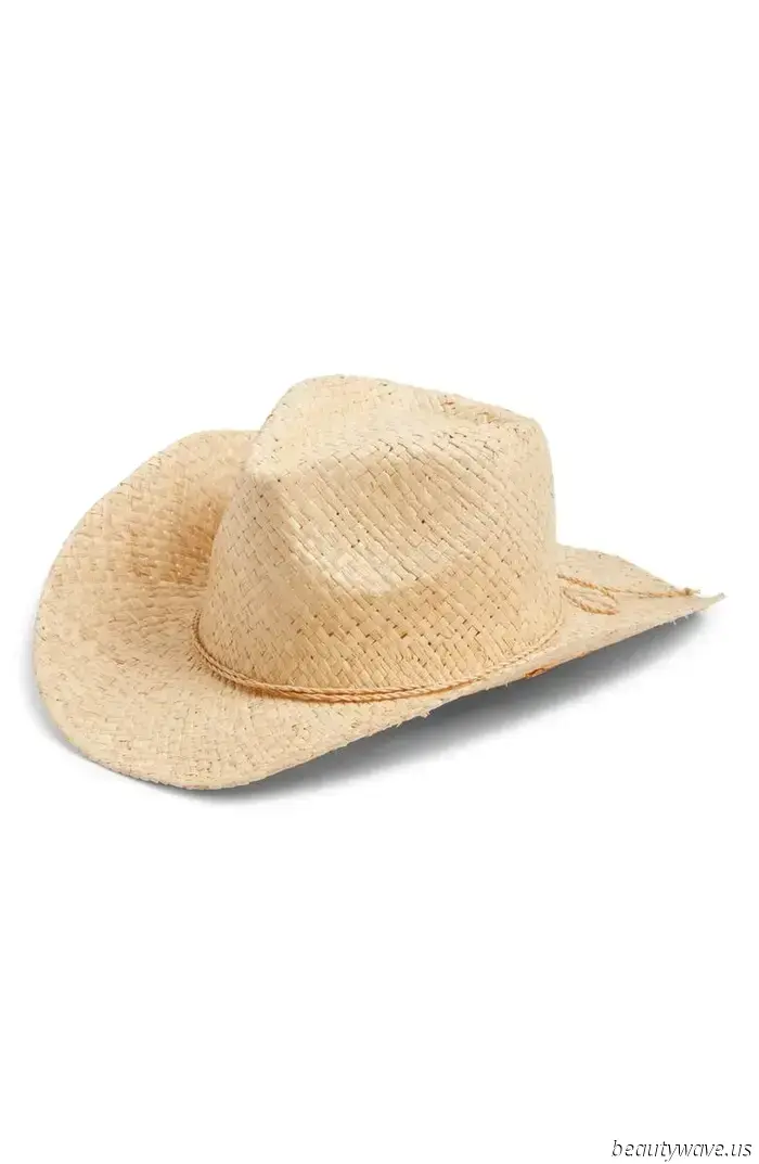 Just so you know, the accessory trend that everyone is pairing with swimsuits at the moment is available for $26 at H&M.