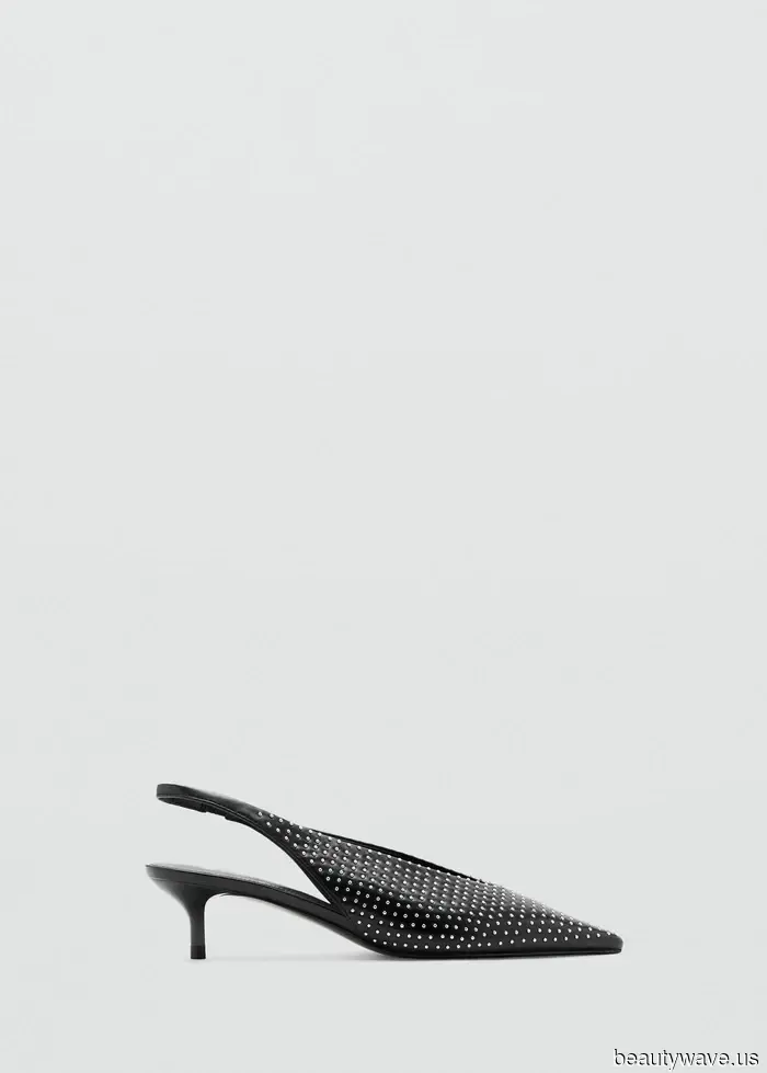 Поколение миллениалов и поколение Z согласны&mdash;это самый крутой способ стилизовать джинсы с расклешенными штанинами.