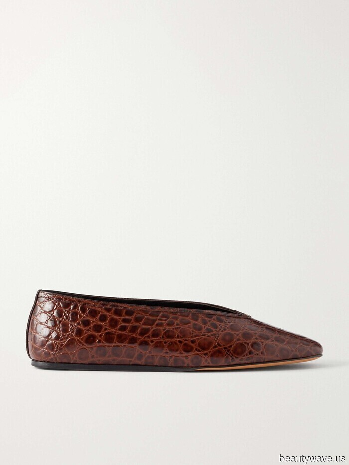 Not Loafers, Not Mules: The French-Inspired Flats You'll Sport From Summer Through Fall (and Beyond)