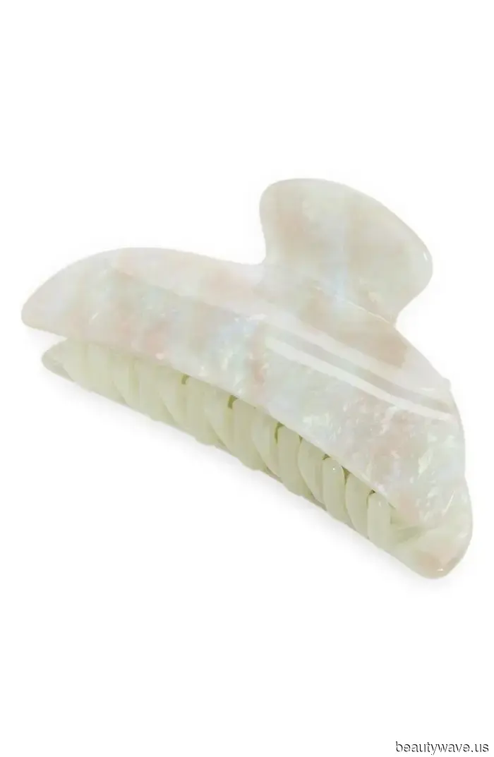 21 Fashion Pieces That Will Look Particularly Awesome When Paired with Braided Hair Like Mine