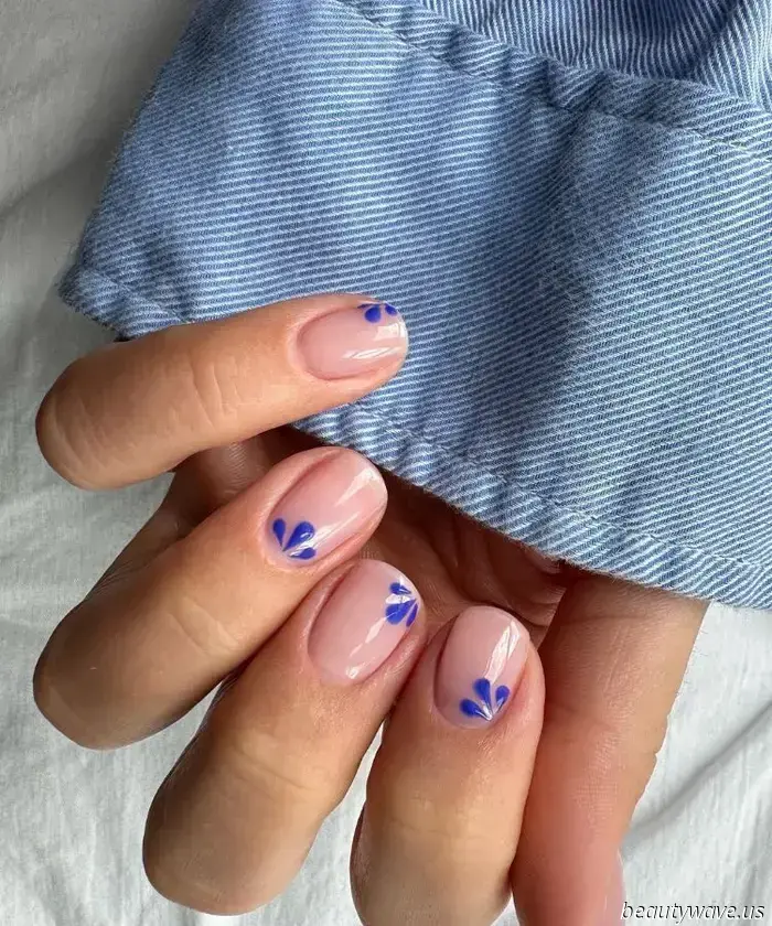 These Fourth of July nail ideas are perfect to keep for the whole month.