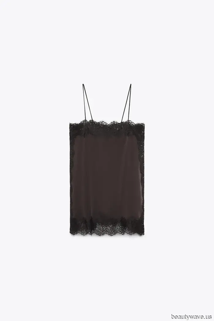 6 Trends to Elevate Your Basic Jeans for Fall 2025