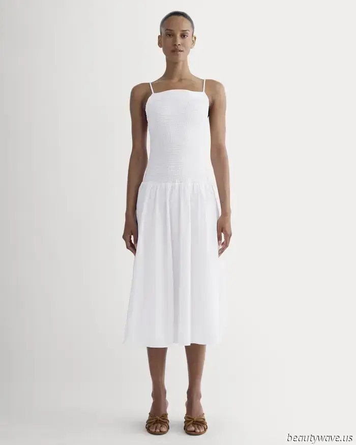 I Tried On the Everlane Items You’re Going to See Everywhere This Summer.
