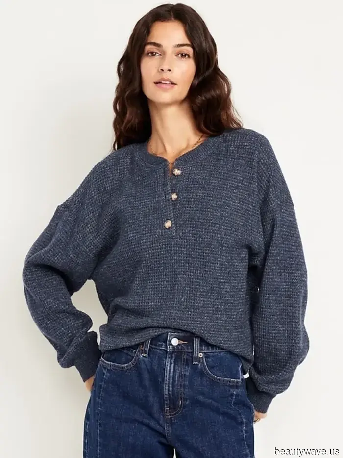 Sono un Editor di Moda e raccomando questi articoli di moda Old Navy sotto i 50 dollari a chiunque voglia ascoltare.