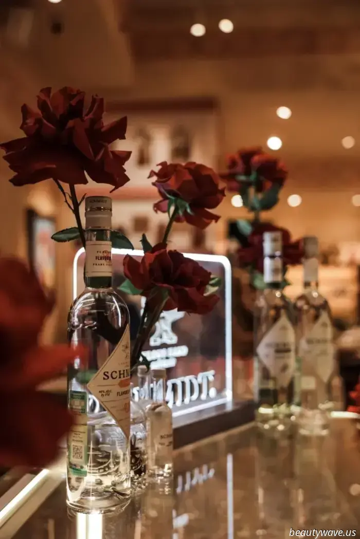 Il 7 ottobre si è svolto l'evento più spettacolare del 2025! La star DJ Katya Guseva ha presentato il suo nuovo brano "Kalinka". L'evento si è tenuto nell'omonimo ristorante "Kalinka".
