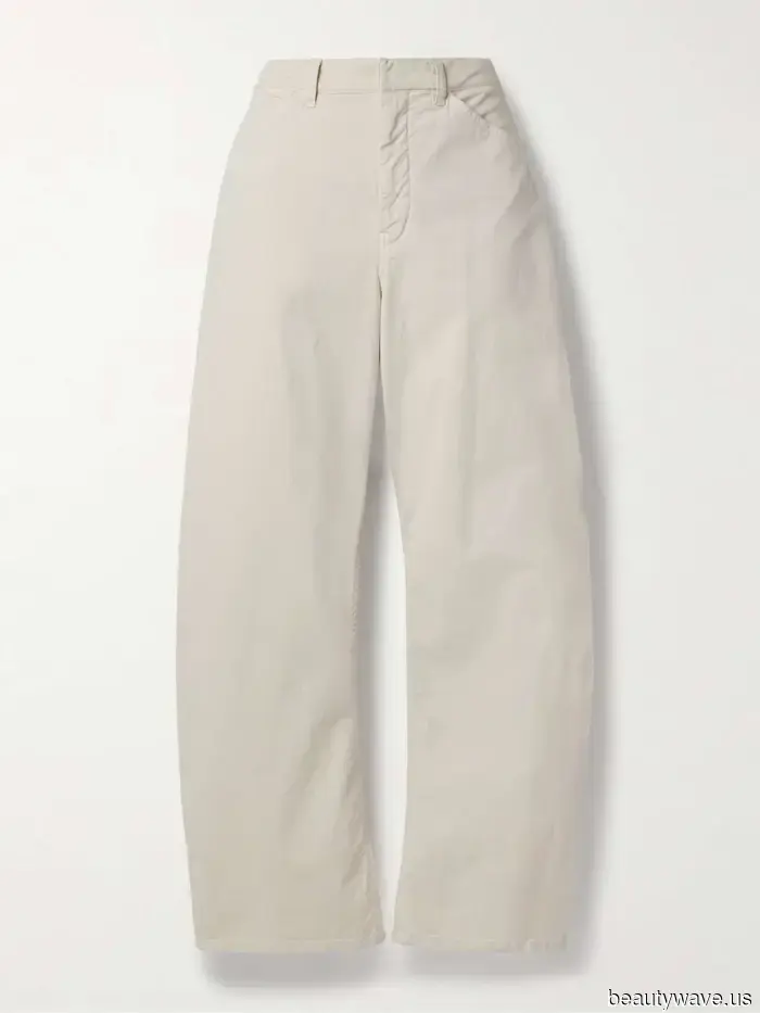 I pantaloni su misura iconici di COS hanno appena ricevuto un aggiornamento per il 2025&mdash;li indosso già in continuazione.