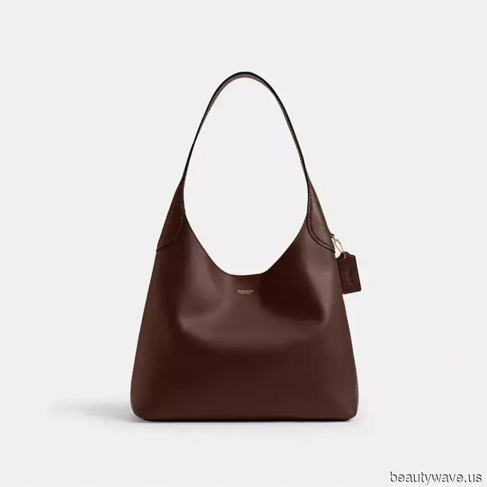 I Prefer My Handbags to Be Minimalist and Luxurious—Here Are 5 Subtle Luxury Styles I Support This Spring.