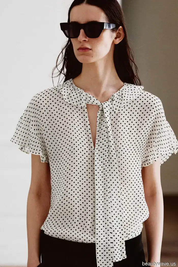5 Tendencias de Blusas Chic para el Verano que Puedes Comprar en H&M, Zara y M&S Ahora Mismo