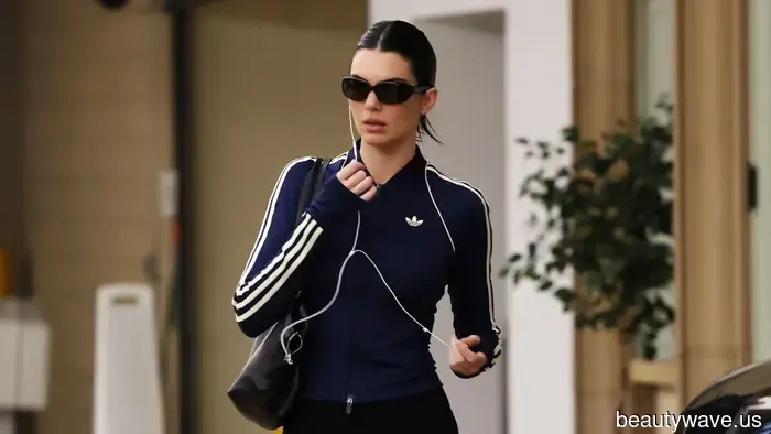 Kendall acaba de opinar&mdash;Si quieres usar leggings esta temporada, combínalos con este entrenador clásico.