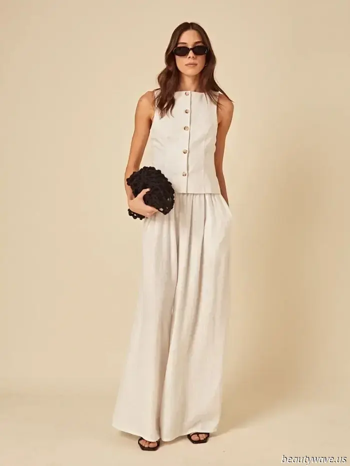 As a 4'11" fashion editor, you can take my word for it—these are the 13 top fashion brands for petites.