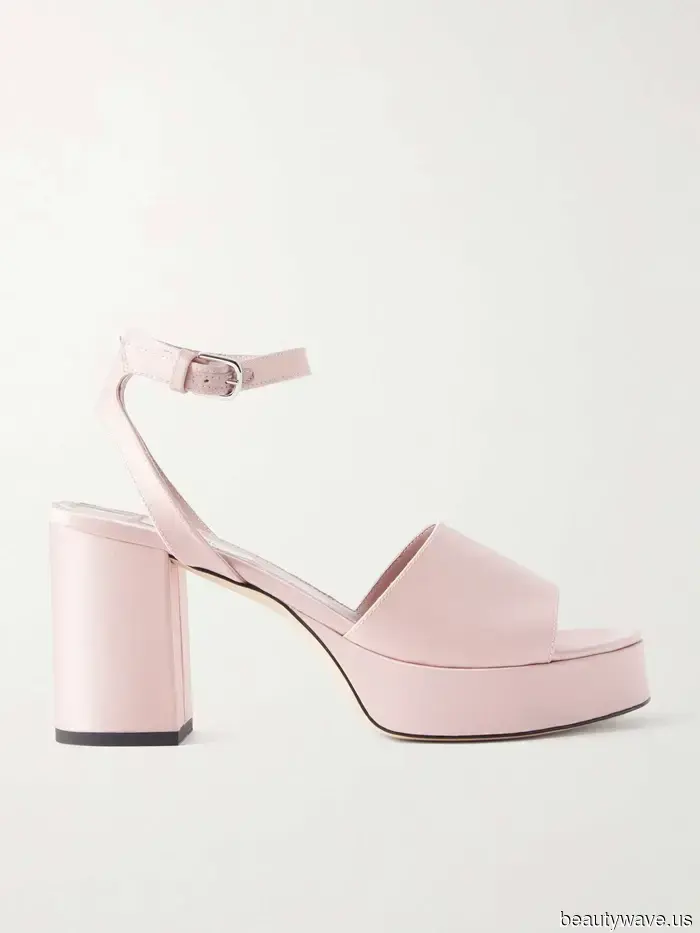 Salta i Tacchi Neri&mdash;Gli Abiti Neutri Sembrano Più Chic Con Questa Bella Tendenza di Colore delle Scarpe Estive