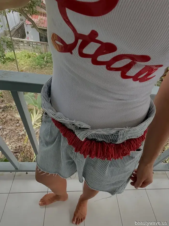 Not Jean Shorts, Not Linen Pants—The Non-Basic Trend Every Trendy Girl Will Sport This Summer