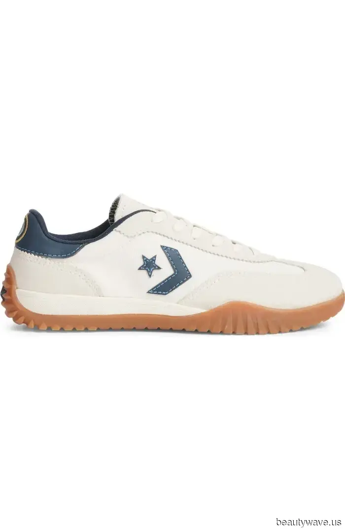 11 Nordstrom Sneakers on Sale That Fashion Enthusiasts Are Pairing with Jeans This Fall