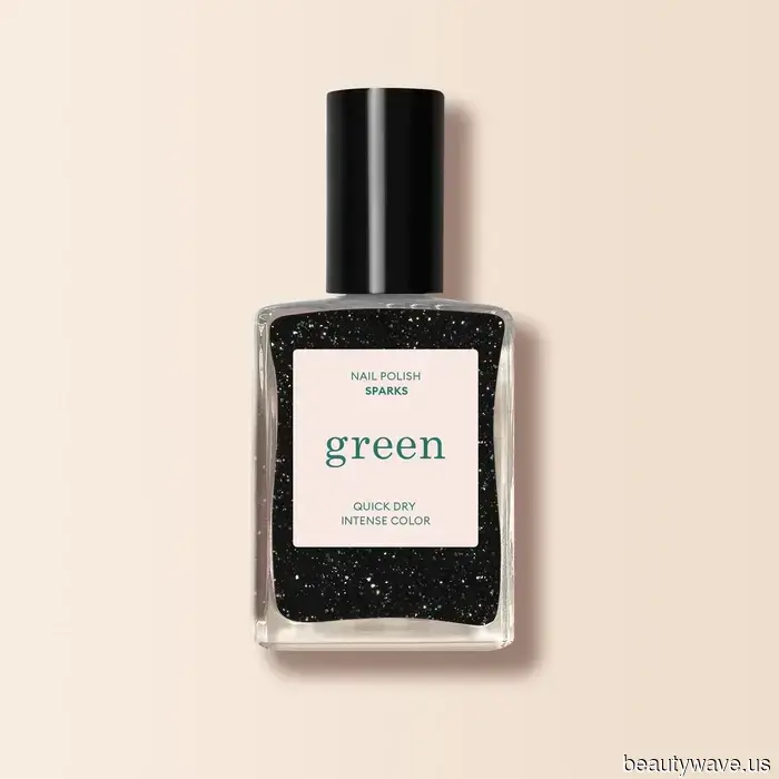 Heels Prepared—Here Are the 6 Pedicure Shades We're Choosing for Our Toes This December