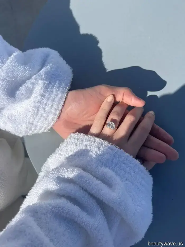 Als frisch verlobte Beauty-Redakteurin ist dies alles, was ich tue, um meine Haut auf meine Hochzeit vorzubereiten.